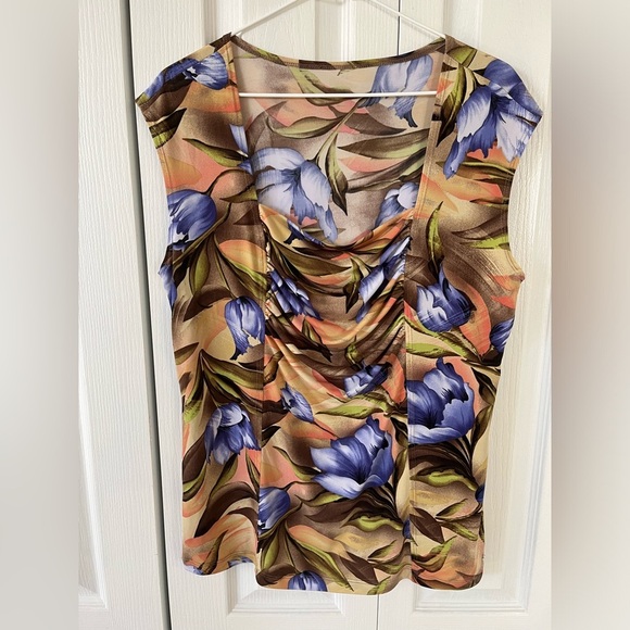 Tops - Floral Cap Sleeve Blouse